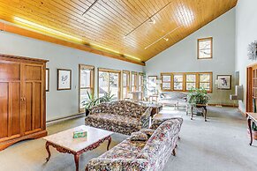 2 Mi to Dtwn Durango: Family Resort Retreat!