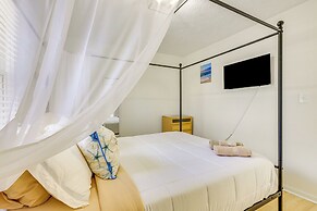 6 Mi to Fun Spot America: Family Home w/ Workspace