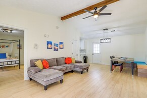 6 Mi to Fun Spot America: Family Home w/ Workspace