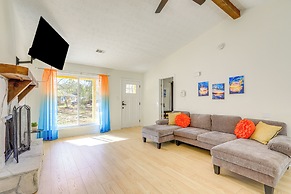6 Mi to Fun Spot America: Family Home w/ Workspace