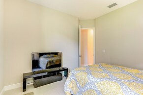 Canal-front Home w/ Pool & Hot Tub in Apollo Beach