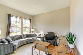 Canal-front Home w/ Pool & Hot Tub in Apollo Beach