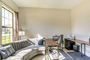 Canal-front Home w/ Pool & Hot Tub in Apollo Beach