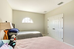 Canal-front Home w/ Pool & Hot Tub in Apollo Beach