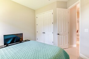 Canal-front Home w/ Pool & Hot Tub in Apollo Beach