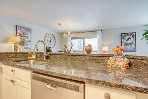 Wintergreen Resort Condo: Deck & Golf Course Views