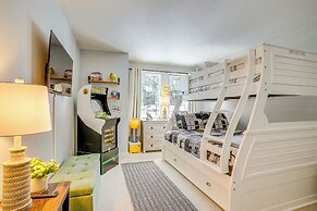 Wintergreen Resort Condo: Deck & Golf Course Views