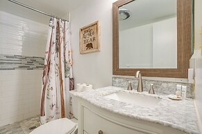 Wintergreen Resort Condo: Deck & Golf Course Views