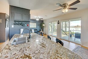 1/4 Mi to Emerald Bay: Waterfront Bullard Home