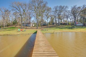 1/4 Mi to Emerald Bay: Waterfront Bullard Home