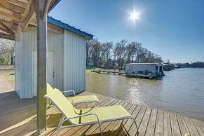 1/4 Mi to Emerald Bay: Waterfront Bullard Home