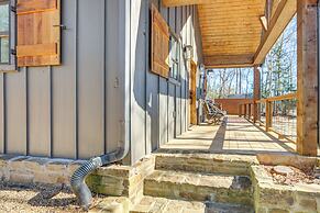 Fire Pit, Deck & Grill: Charming Rusk Cabin!