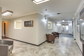 Oakland City Apartment: Close to Dtwn