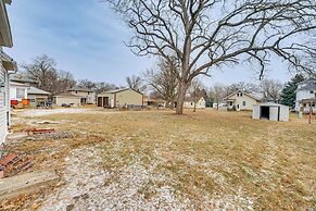 Hike, Fish & Boat: Lake Mills Home w/ Yard