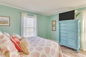 Walk to Shore: Ocean Isle Beach Resort-style Condo