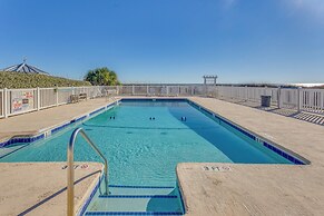 Walk to Shore: Ocean Isle Beach Resort-style Condo