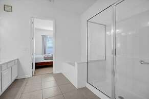 Lrg Condo w Scenic Patio Views - Next to Occc