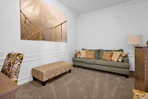 Lrg Condo w Scenic Patio Views - Next to Occc