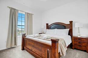 Lrg Condo w Scenic Patio Views - Next to Occc