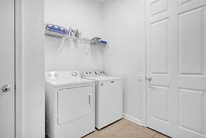 Lrg Condo w Scenic Patio Views - Next to Occc