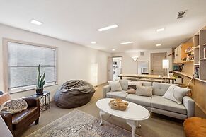 Charming 1933 Ridge-top Home With Stunning Views 4 Bedroom Home