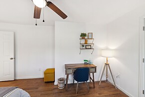 Silos And Stadium Family Oasis Awaits 3 Bedroom Home