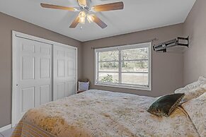 Waterfront Retreat W/ Canal Access 3 Bedroom Home