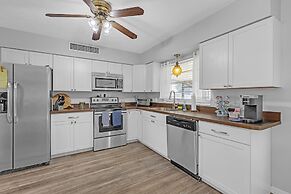 Waterfront Retreat W/ Canal Access 3 Bedroom Home