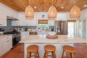 Poinciana House 3 Bedroom Home