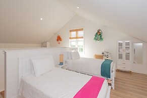 Poinciana House 3 Bedroom Home