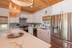 Poinciana House 3 Bedroom Home