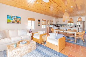 Poinciana House 3 Bedroom Home