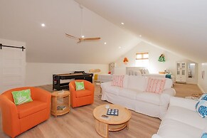 Poinciana House 3 Bedroom Home