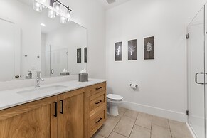 Villa #13 At Bloomington Country Club 4 Bedroom Townhouse