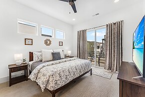 Villa #18 At Bloomington Country Club 4 Bedroom Townhouse