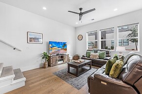 Villa #18 At Bloomington Country Club 4 Bedroom Townhouse