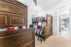 Villa #18 At Bloomington Country Club 4 Bedroom Townhouse