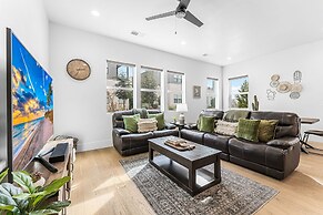 Villa #18 At Bloomington Country Club 4 Bedroom Townhouse