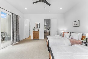 Villa #18 At Bloomington Country Club 4 Bedroom Townhouse