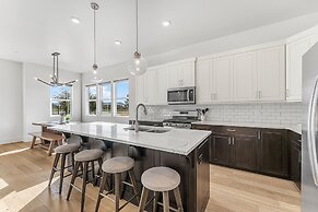 Villa #07 At Bloomington Country Club 3 Bedroom Condo