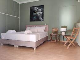 Cosy 1BR Apt With Balcony in Vibrant Exarcheia