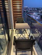 The City Landing Apartment The Signature