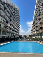 The City Landing Apartment The Signature