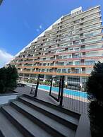 The City Landing Apartment The Signature