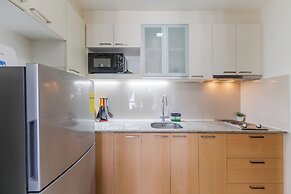 One Pacific Residence 1BR Ocean View