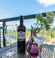 One Pacific Residence 1BR Ocean View