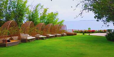 One Pacific Residence 1BR Ocean View