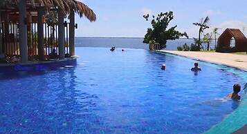 One Pacific Residence 1BR Ocean View