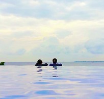 One Pacific Residence 1BR Ocean View