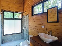 Thoas Lodge - Adults only